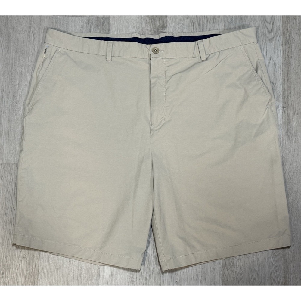 Vineyard Vines On The Go OTG Performance Shorts Men 42 Chino Golf Stretch Khaki
